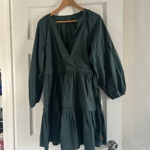 Flowly Green dress with pockets